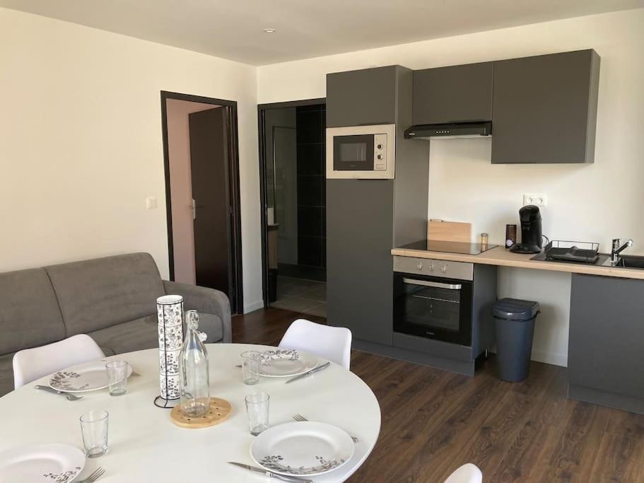 Appartement Dans Le Parc Du Pilat Marlhes Bagian luar foto